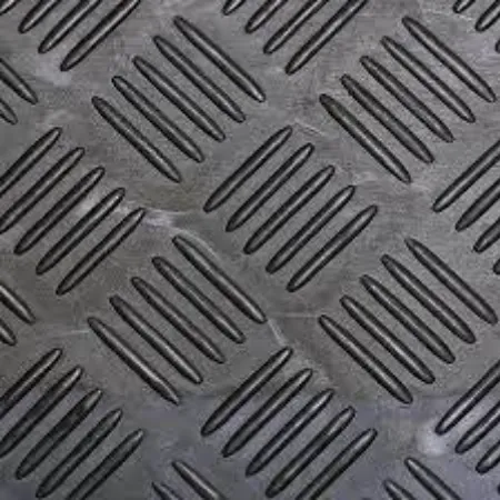 Checker Plate Pattern Rubber Garage Flooring